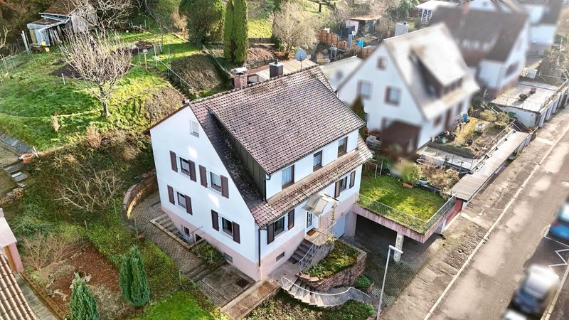 Einfamilienhaus mit wunderschöner Waldlage